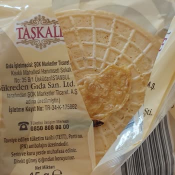 Şok Market Helvasında Yanık Gofret Kalıntısı Ve Gıda Güvenliği Şikayeti