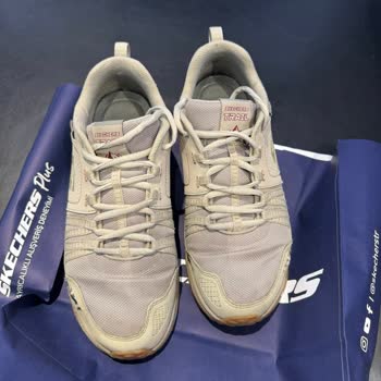 Kısa Sürede Ön Kısmında Deformasyon Gösteren Skechers Ayakkabının Değiştirilmesi Talebi