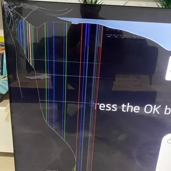 Kırık Ekranlı Televizyonun Hasarlı Kutu İle Teslim Edilmesi Ve İade Reddi