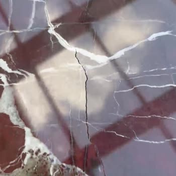 Teslimat Gecikmesi Ve Çatlayan Mermer Masa İçin İade Ve Tazminat Talebi