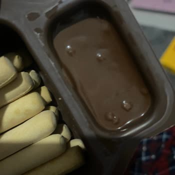 Nutella Ürününün Son Tüketim Tarihi Eksik Ve Yabancı Cisim İçeriyor