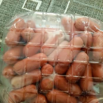 Küflü Sosis Ürünü Teslim Edildi, İade Süreci Aksamış Ve Güven Sarsıldı