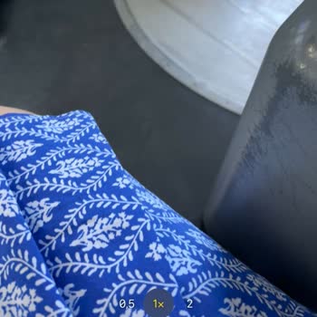 Yenilenmiş İPhone 15'te Sürekli Dokunmatik Ve Isınma Sorunları Sebebiyle Tam İade Talebi