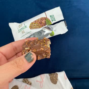 Nestle Damak Çikolatasında Kıl Bulunması Hijyen Ve Sağlık Endişesi