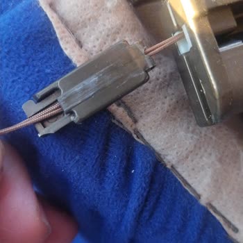 Kırılan Plastik Parçalar Nedeniyle Plise Perdeler Kullanılamaz, Çözüm Talebi