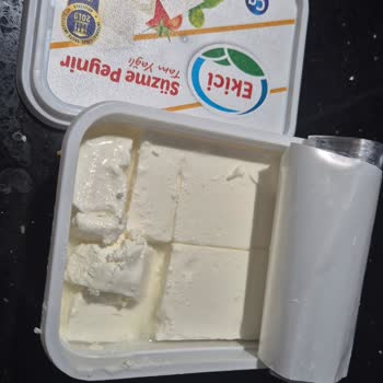 Ekici Süzme Peynirde Süre Sonu Öncesi Bozulma Ve Sağlık Endişesi