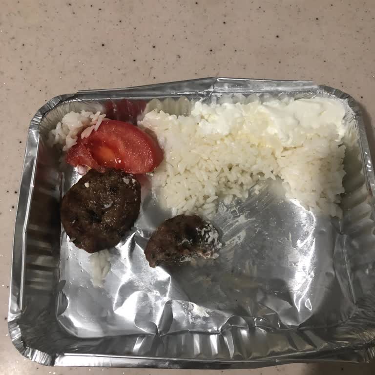 Çocuk Menüsü Porsiyonları Yetersiz, Fiyatı Şok