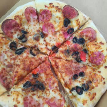 Soğuk Ve Sert Domino's Pizzamın İadesi Reddedildi Ve Geri Dönüş Yok