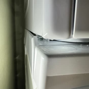 Kurutma Makinesinde İlk Kullanımda Su Sızıntısı Ve Yetkili Servisin İade Reddi