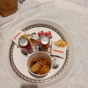 Siparişte Eksik Hamburger Ve Soğan Halkası, Destekten Geri Dönüş Yok