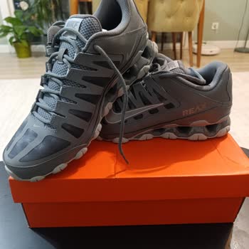 Ayıplı Spor Ayakkabıda Taban Ses Sorunu Çözülmedi