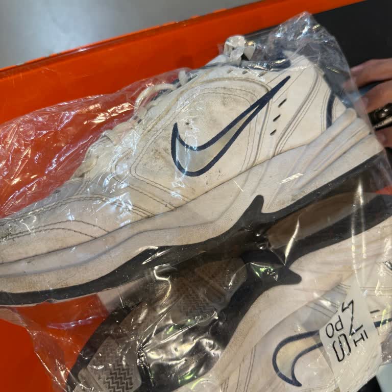 Nike Ayakkabım İnceleme Sürecinde Küflendi, Değişim Ve İade Talebi