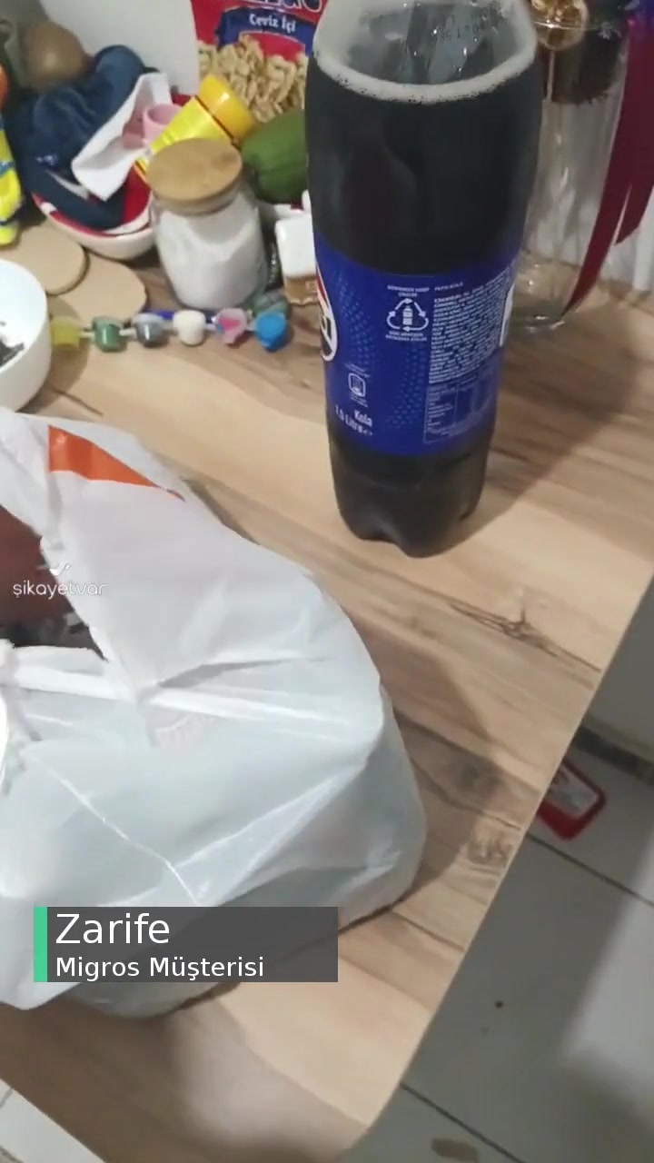 Migros Küflü Bozuk Ürün Gönderiyor! videonun kapak resmi