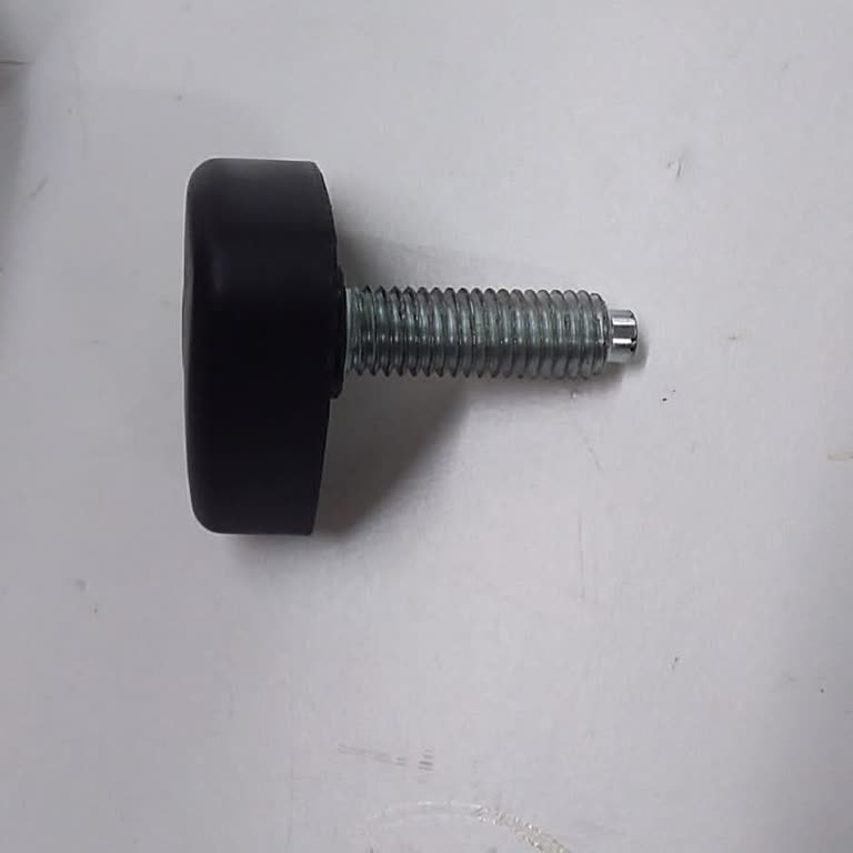 Eksik Parça Nedeniyle Kullanılamaz Ürün Ve Saygısız Müşteri Hizmetleri İadesi Talebi