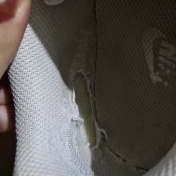 Ayıplı Nike Sneaker Ve Mağaza İade Reddi