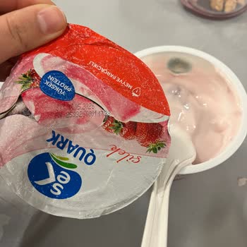 Kocaeli Derince Hakmar Şubesinde Satın Alınan Quark Ürününün Küflü Çıktığına Dair Şikayet