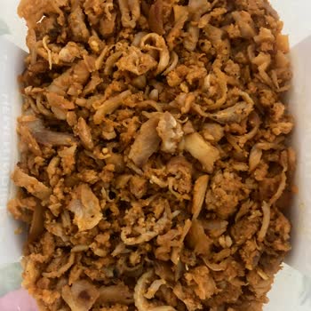 Gedik Piliç Dönerinde Çöp Parçaları: Güvenim Derin Yaralandı