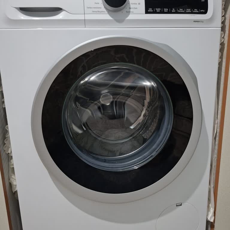 Garanti Kapsamındaki Yeni Profilo Çamaşır Makinesinde Yıkama Sorunu Ve Servis İhmaline Karşı Talep