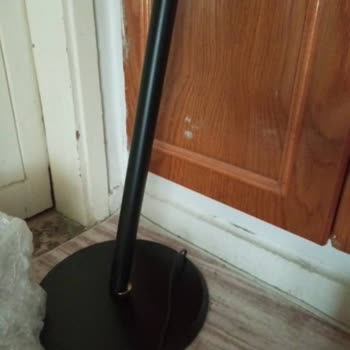 Yurtiçi Kargo Kırılacak Lambaderi Hasarlı Teslim Etti