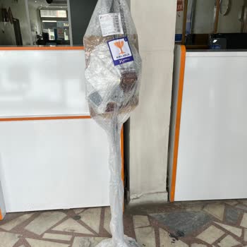 Yurtiçi Kargo Kırılacak Lambaderi Hasarlı Teslim Etti