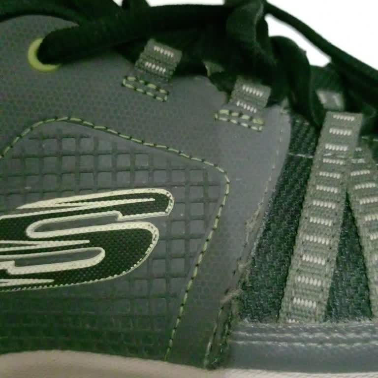 Skechers Su Geçirmez Ayakkabının Dikişlerinin Patlaması Ve Yetersiz Fotoğraf İncelemesi
