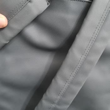 Derimod Çantasında Üretim Hatası, Mağaza Tamir Ve Değişim Reddetti