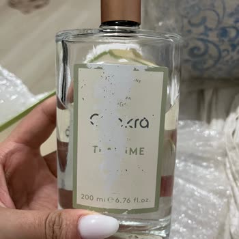 Sızdıran Kolonya Şişesi Ve Hasarlı Paketleme