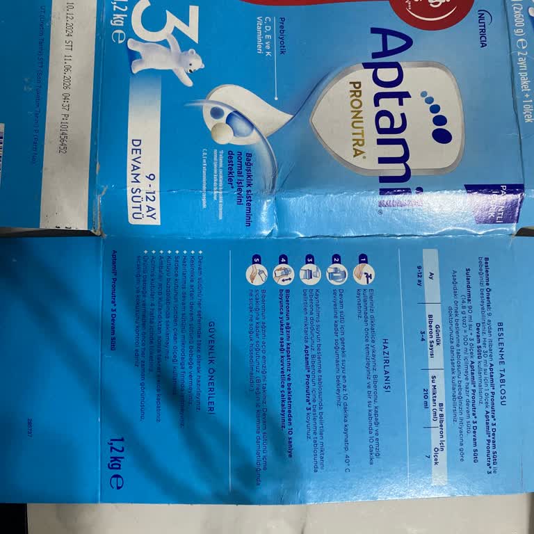 Aptamil Devam Sütü 3'te Kötü Koku Ve Tat Nedeniyle Bebek Kusma Şikayeti