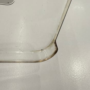 Sararmayan Kılıf Sözüne Rağmen Sararma Ve Haksız Değişim Ücreti