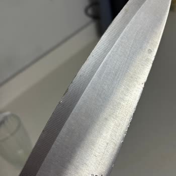 BİM’den Alınan Tefal Bıçakta Kısa Sürede Paslanma Ve Eğrilme
