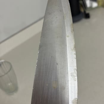 BİM’den Alınan Tefal Bıçakta Kısa Sürede Paslanma Ve Eğrilme