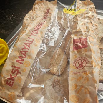 Son Kullanma Tarihi Öncesinde Küflü Ekmek İçin İade Talebi