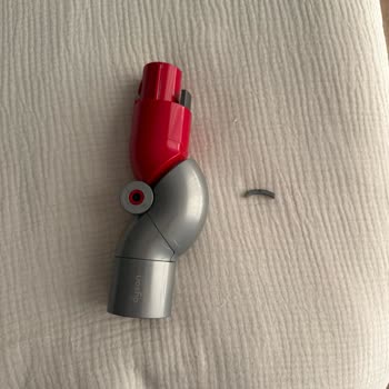 Dyson V10 Koltuk Altı Aparatı Kırılması Ve Garanti Reddi