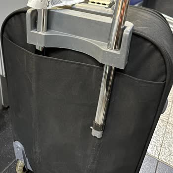 Kırılan Bagajım İçin Ücret İadesi Ve Açıklama Talebi