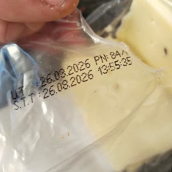 Milk Academy Kaşar Peynirinde Belirtilmeyen Kahverengi Cisim Ve Sağlık Endişesi
