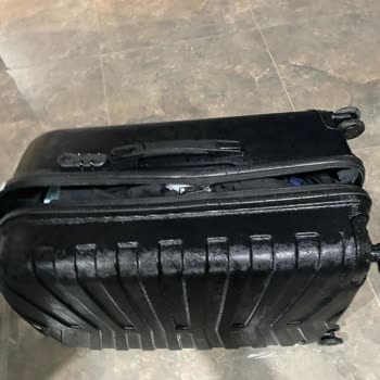 Bagajım Patladı, Yeni Valiz Talebim Haksızca Reddedildi