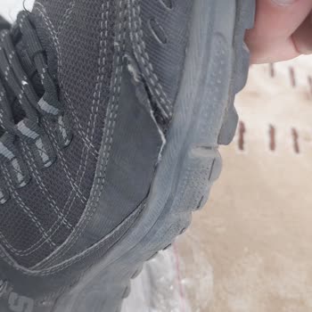 Skechers Markaya Yakışmayan Kalitesinden Taviz Veren Bu Yaklaşım