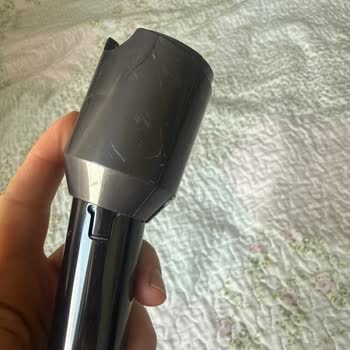 Dyson V12 Süpürge Parçası Kendi Kendine Kırıldı, Garanti Kapsamı Reddedildi