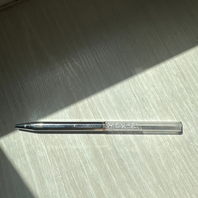 Swarovski Taşlı Kalemde Kapağın Açılması Ve Garanti Belgesi Olmadan Yardım Reddedilmesi