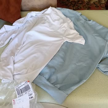 Fest Danışmanlık Ve Depolama Sipariş Ettiğim Gömlek Takımı, Gelen Sweat