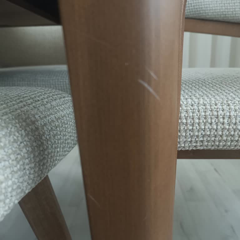 Doğtaş'tan Aldığım Doğal Ahşap İddialı Masa Sunta Çıktı Ve Çizildi