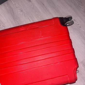 Sunexpress Bagajım Ağır Hasarlı Ve Kullanılamaz Durumda