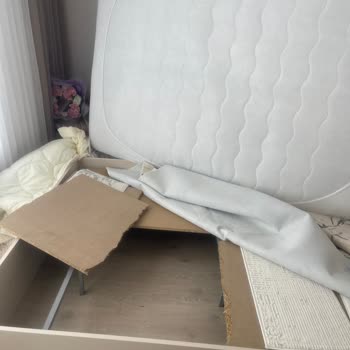 Kısa Sürede Çoklu Mobilya Arızaları Ve Ürün Değişimi Talebi