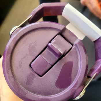 Kullanılmış Stanley Thermos Teslimatı Ve Amazon Müşteri Hizmetlerine Ulaşılamaması