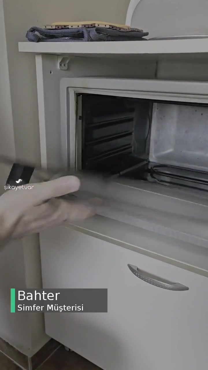 Simfer Fırınımın Menteşe Yayı Koptu videonun kapak resmi