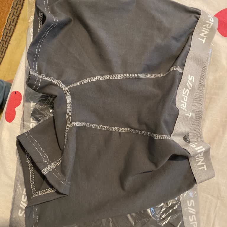 Reklamda Gösterilen Boxerlar Yerine Gelen Kalitesiz Ürünler Ve İletişim Sorunu