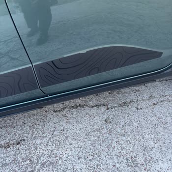 Sıfır Dacia Sandero Stepway'da Alt Etek Şeritlerinde Erken Kırılma Ve Garanti Sorunu