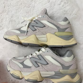 Alisverisim.airmaxx | Ezgi Albayrak Orijinal Olmayan New Balance Ayakkabı