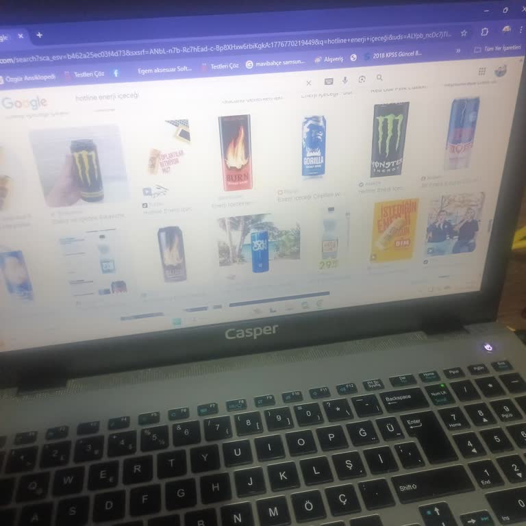 Enerji İçeceklerinin Okul Ve Bakkal Satışının Yasaklanması Gerekiyor