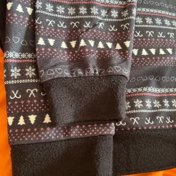 Ayıplı Pijama Takımı Yıkamada Tüylendi, Tam İade Talebi